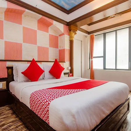Отель Oyo 11879 Ashu Bini Hospitality Pvt Ltd- Kalptaru
